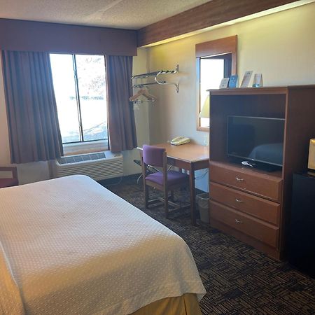 Days Inn By Wyndham Liberal Ks Buitenkant foto